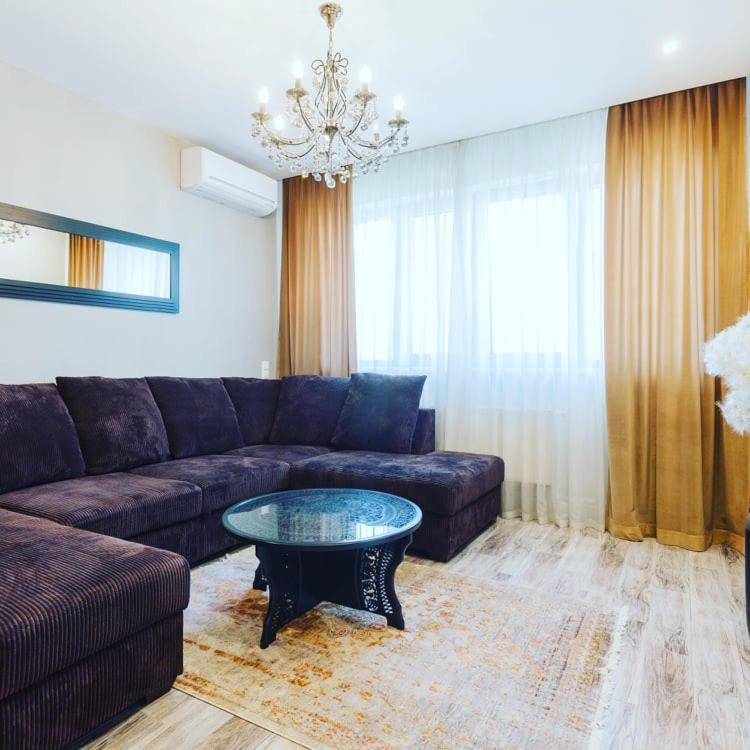 Vip 2 Rooms 75M2 Center Of Obolon Near River Side Kiev Luaran gambar
