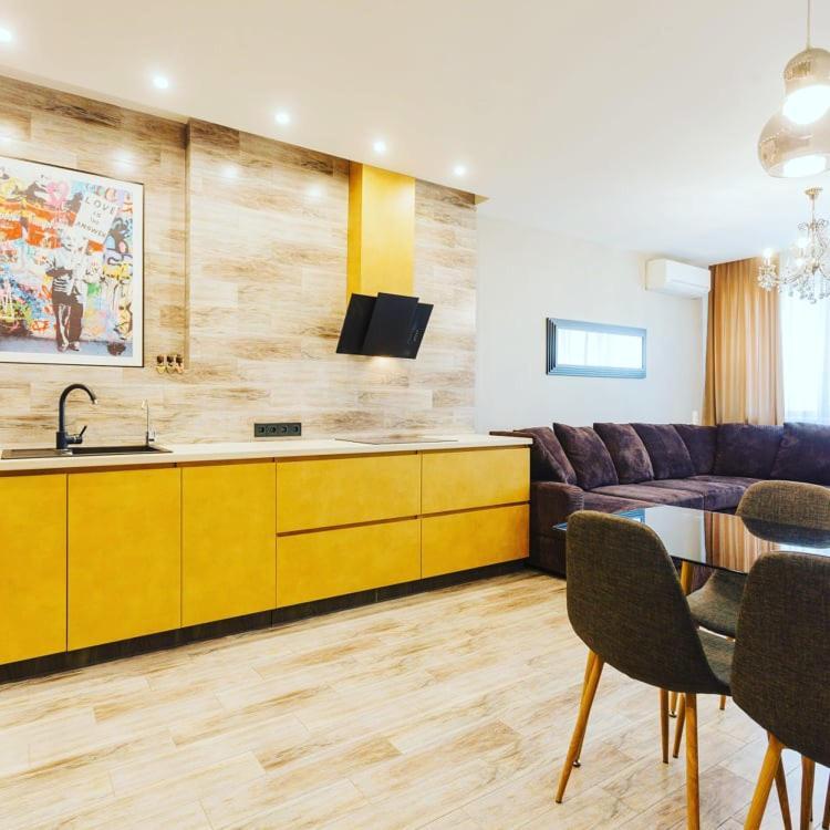 Vip 2 Rooms 75M2 Center Of Obolon Near River Side Kiev Luaran gambar